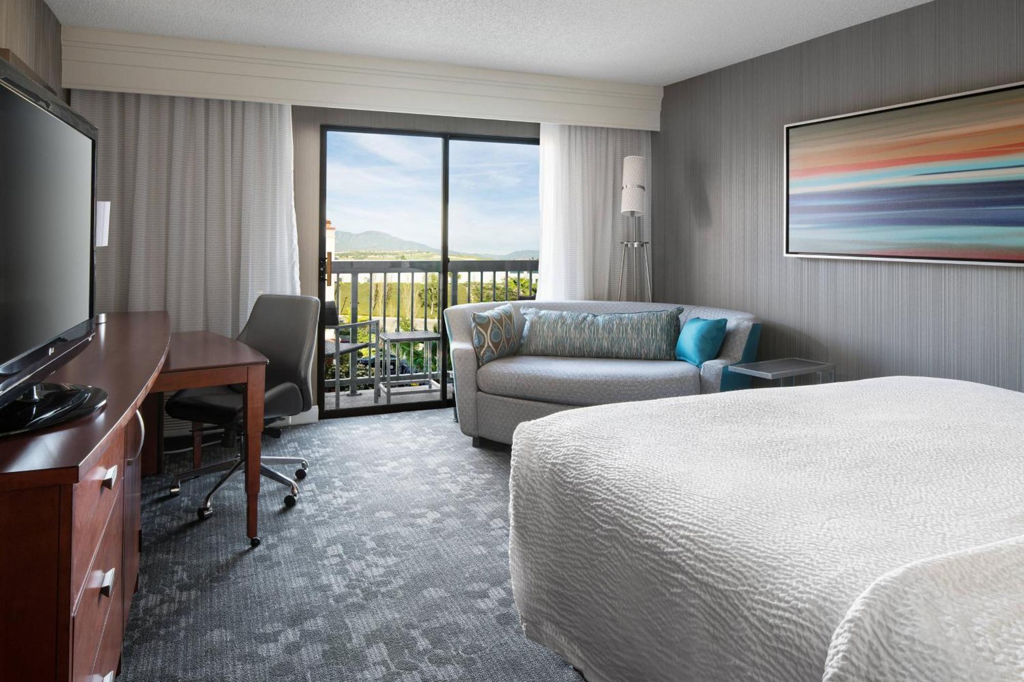 Courtyard Foothill Ranch Irvine East/lake Forest Hotel 3*